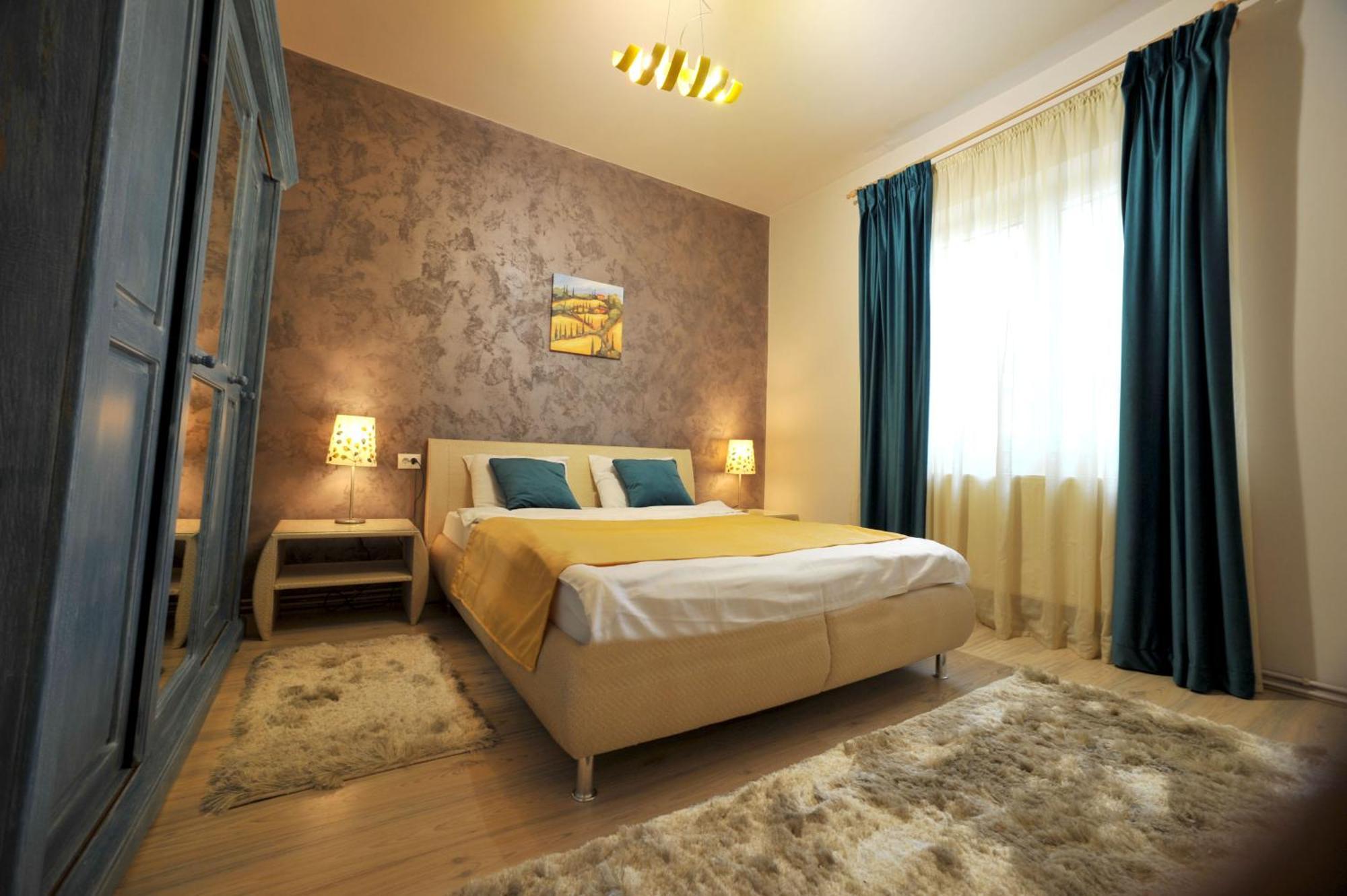 Like Home Braşov Buitenkant foto